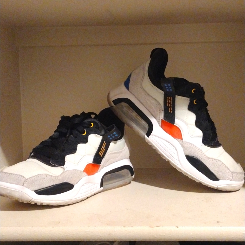 Jordan trainer sz 8